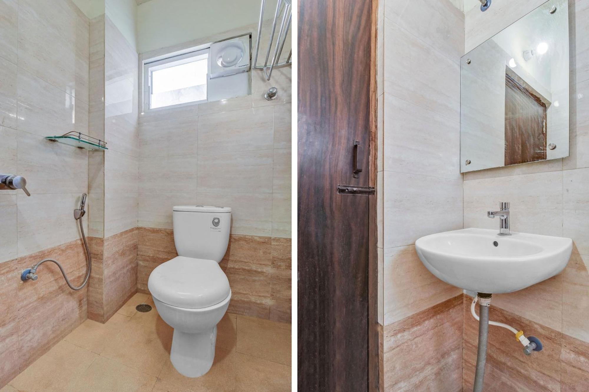 Collection O Galaxy Suites Hyderabad Exteriör bild